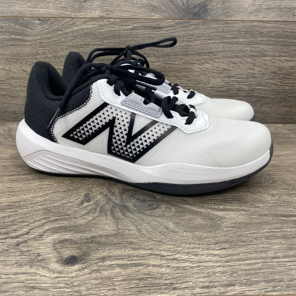 New Balance 696v6 Tennis Shoes Womens 7 White Black WCH696W6 Court Sneaker